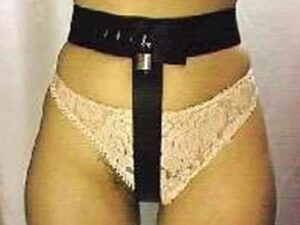 Сексуальный черный пояс верности