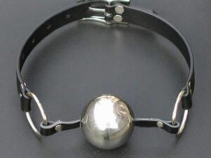 Кляп для рта со стальным шаром