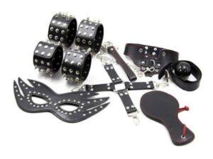 Набор для бдсм игр с шипами из 7-ми предметов